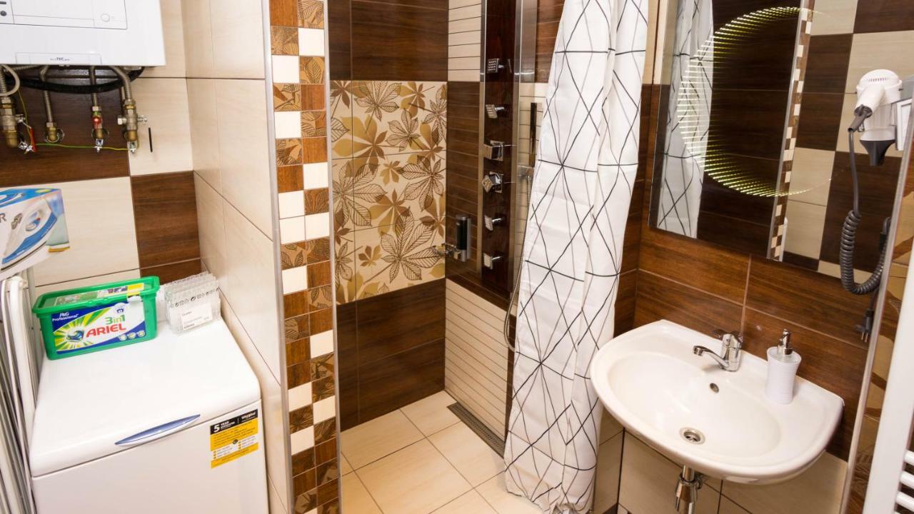 Appartement Four Year Seasons - Walkable To Centre, Metro And Riverside Prague